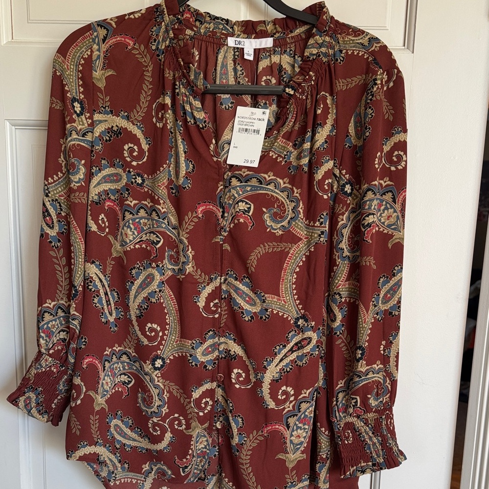 DR2  Women's Blouse with Paisley Design - Burgundy